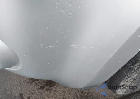 2010 Ford Escape Xlt z USA, uszkodzony, nr VIN 1FMCU0DGXAKD12434